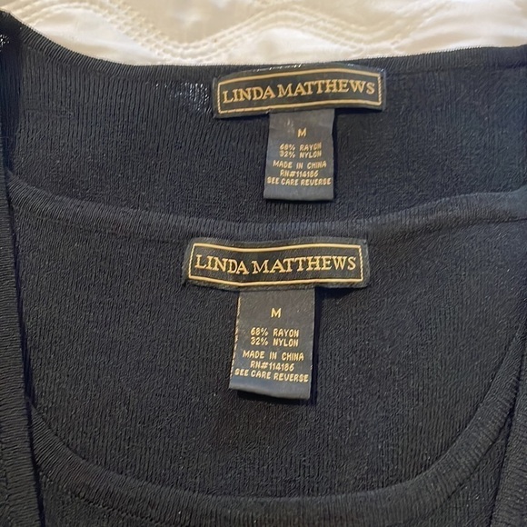 ⭐️⭐️SALE⭐️⭐️LINDA MATTHEWS BLACK CARDIGAN SWEATER SET Size M - Picture 2 of 7